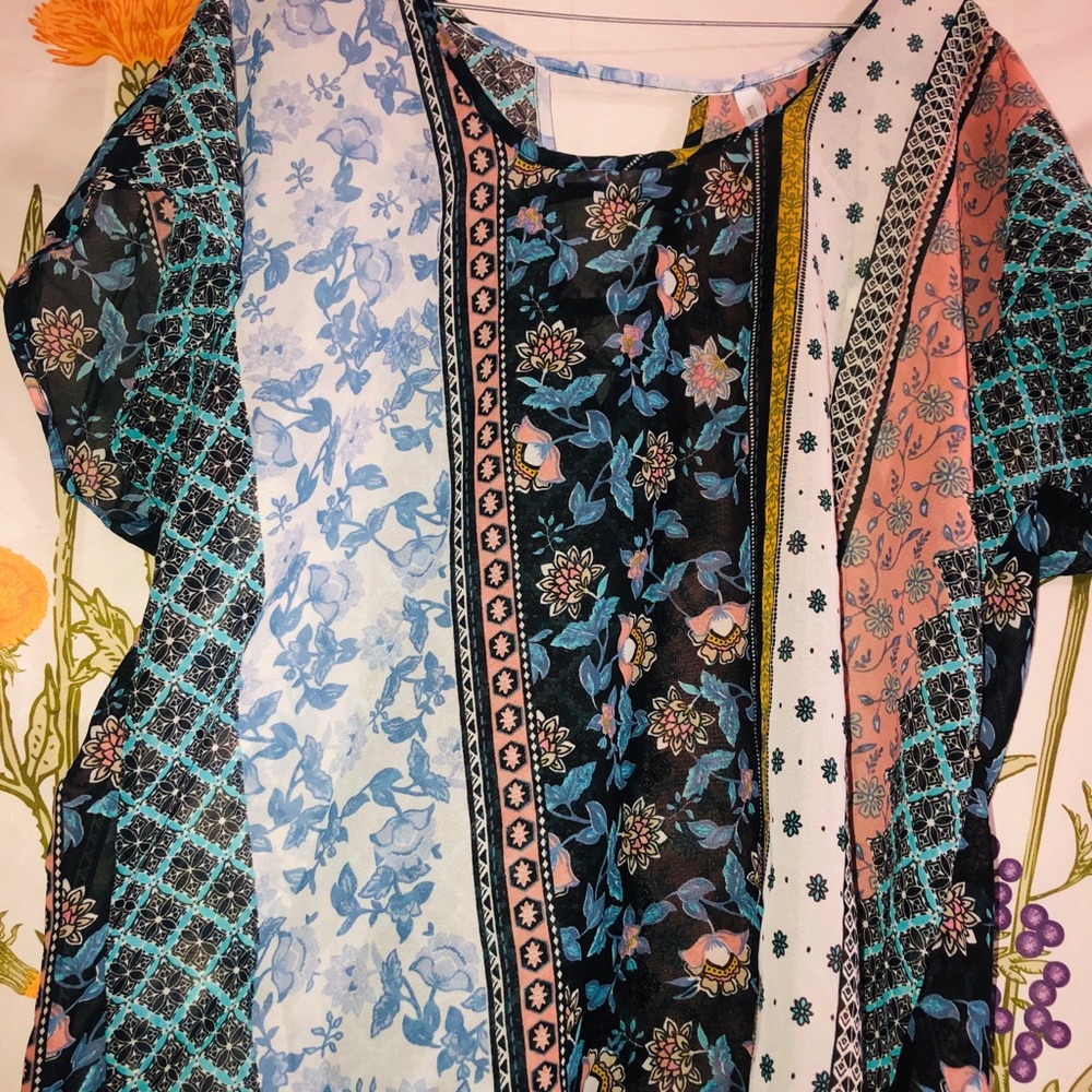🧜🏼‍♀️BOHO Multi Pattern Sheer Blouse🧜🏼‍♀️